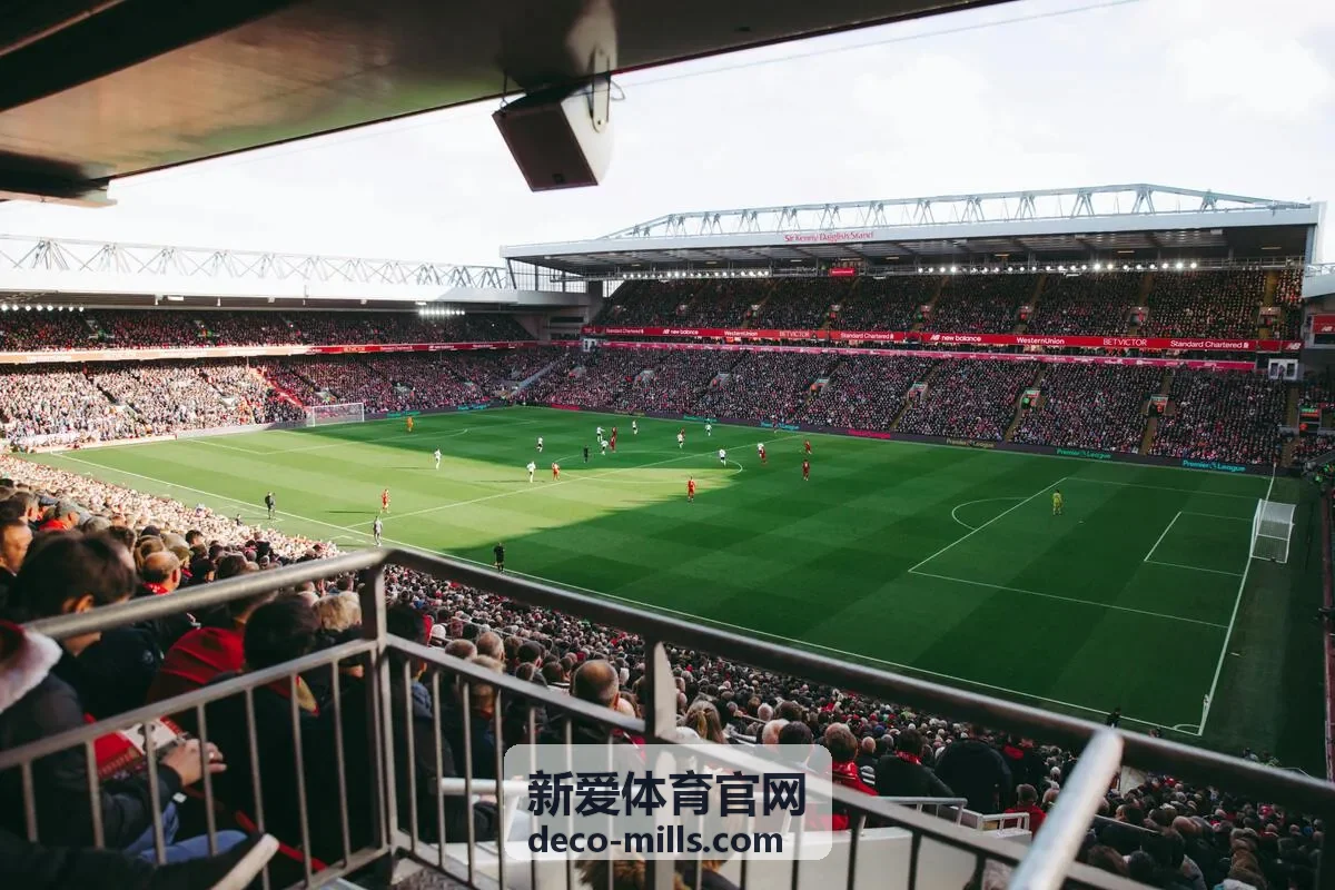 新爱体育官网合作羽毛球馆实景场地